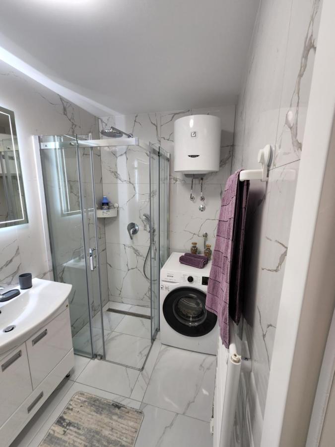 Apartman Park Lake Tuzla Eksteriør bilde